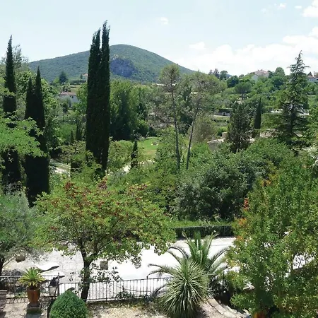 Holiday home St. Jean-du-pin St-1301